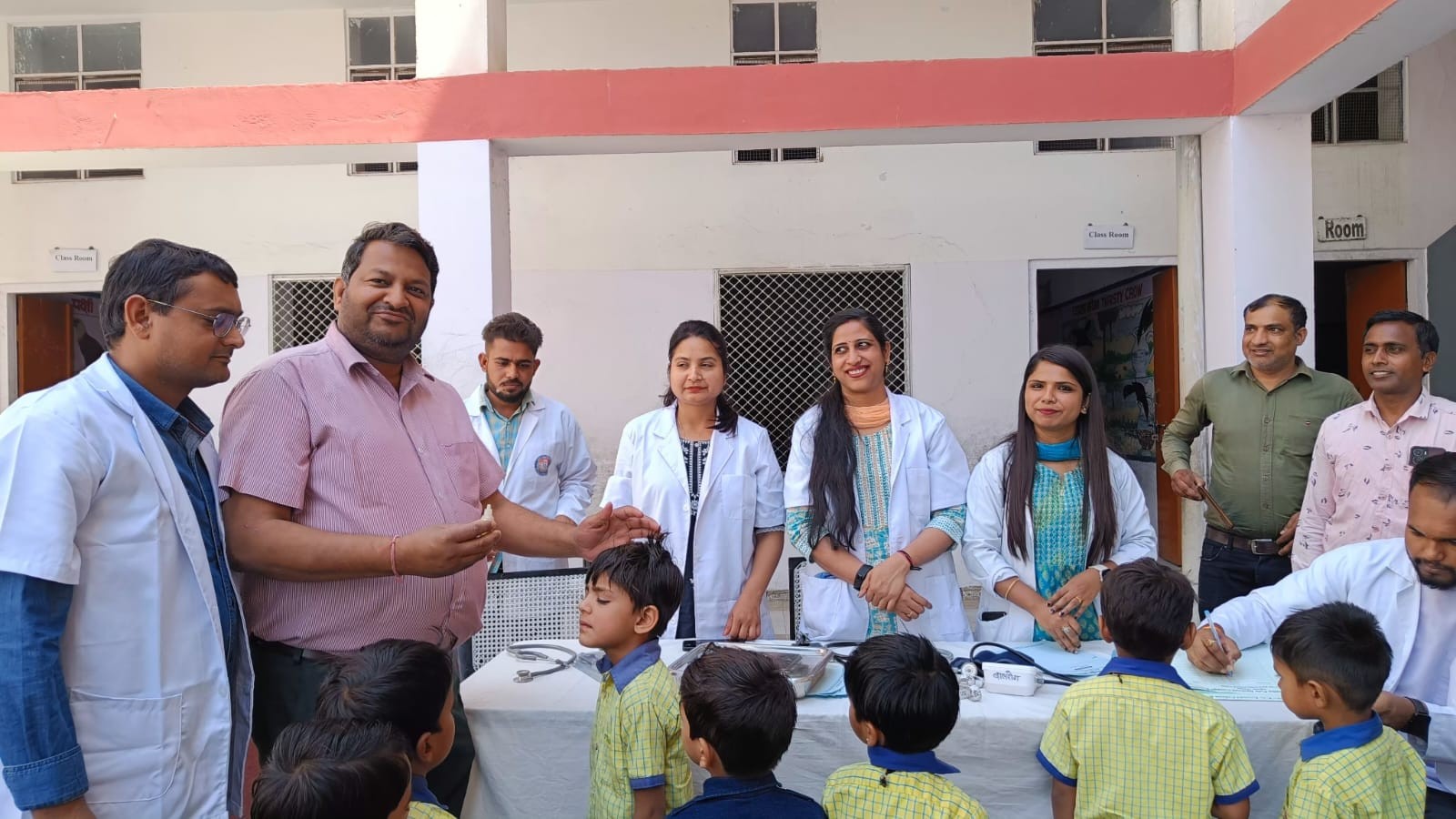 Oasis Public School Children Free Health Checkup Camp at Chomu