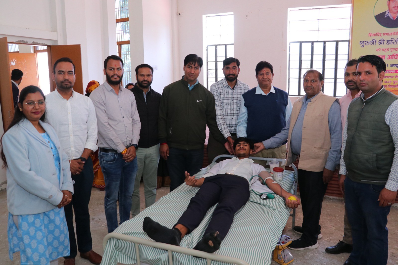 Blood Donation camp & Vyakhyanmala Organized on 57th Jayanti of " Guruji Harikishan Saini "